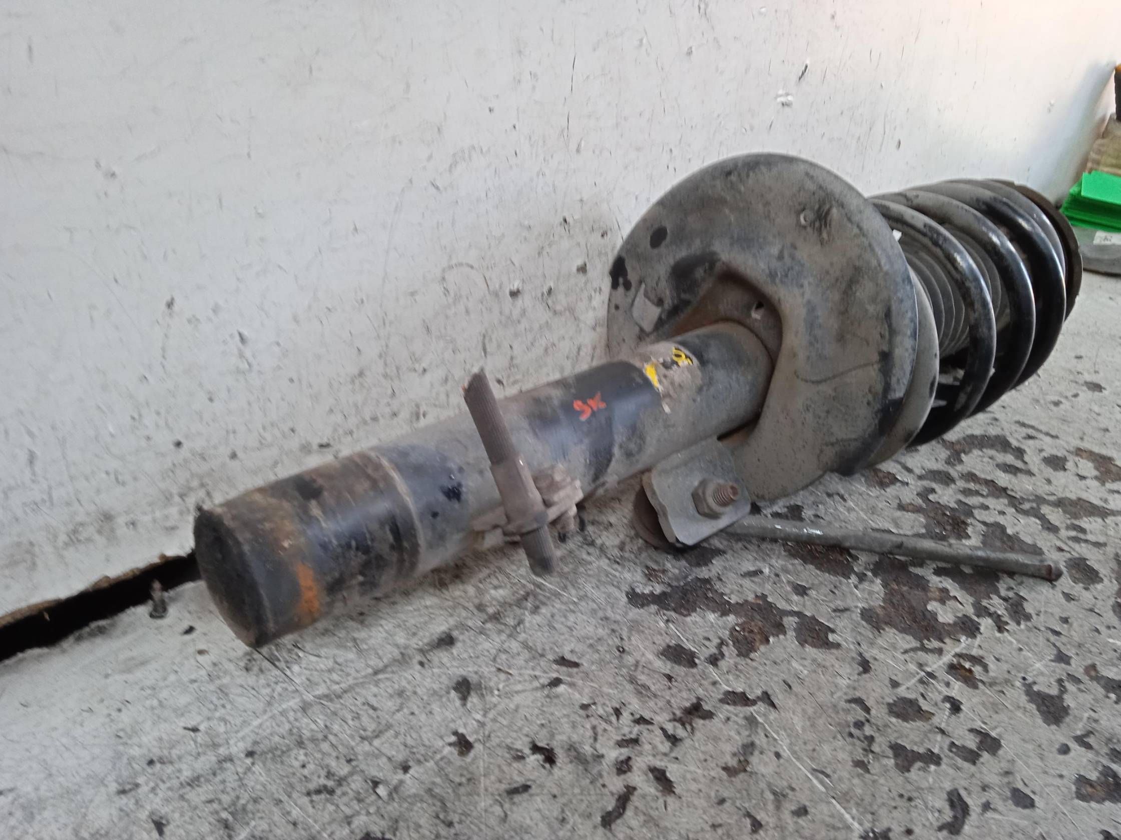 Ammortizzatore ant. sx.